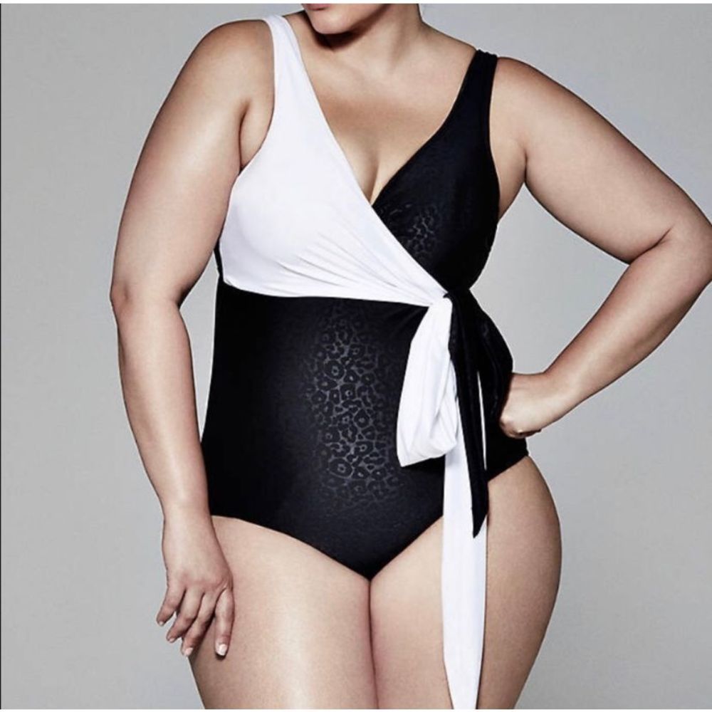 Sophie Theallet for Cacique Size 40C Underwire Built In Bra One Piece Swimsuit